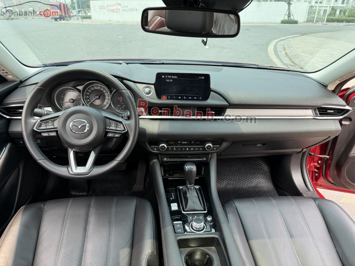 Bán ô tô Mazda 6 Premium 2.0 AT - 2020 - xe cũ