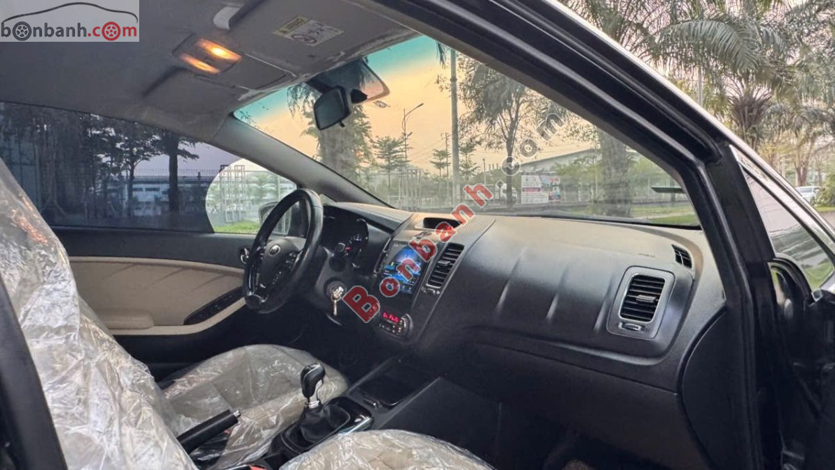 Bán ô tô Kia Cerato 1.6 MT - 2017 - xe cũ