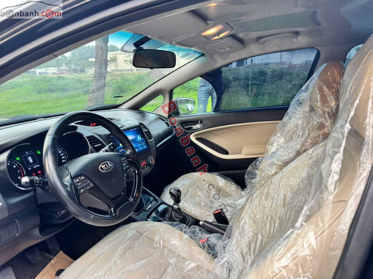 Bán ô tô Kia Cerato 1.6 MT - 2017 - xe cũ