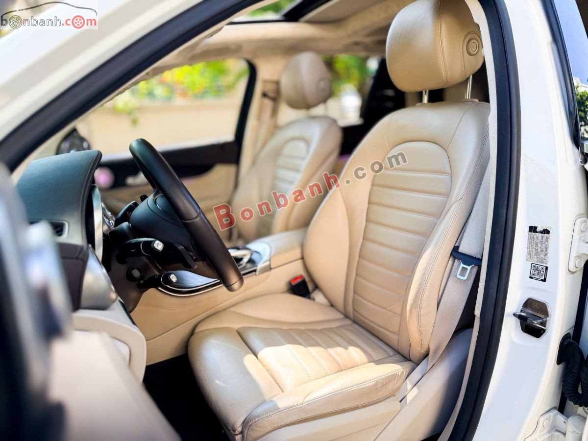 Bán ô tô Mercedes Benz GLC 300 4Matic - 2017 - xe cũ