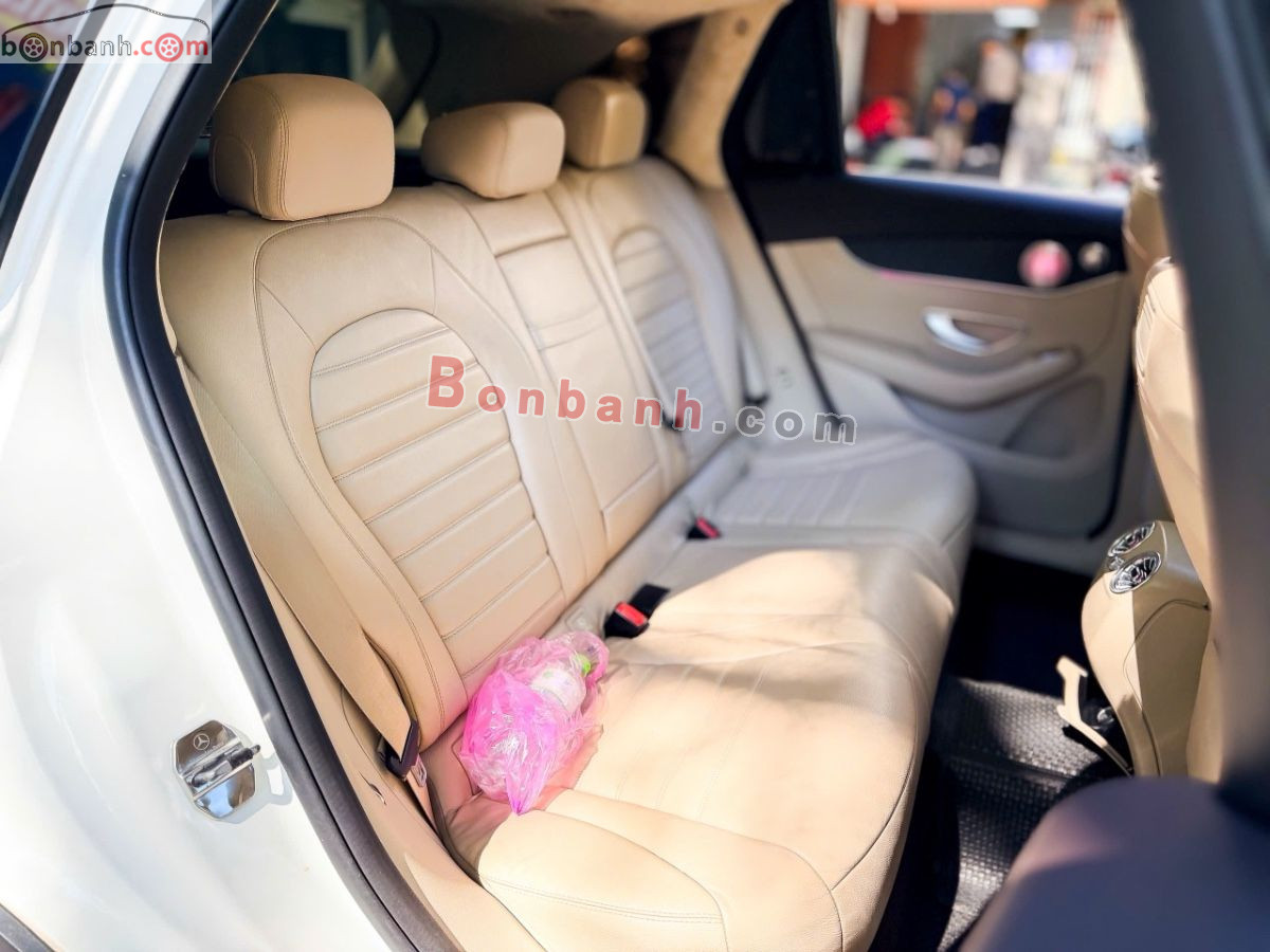 Bán ô tô Mercedes Benz GLC 300 4Matic - 2017 - xe cũ