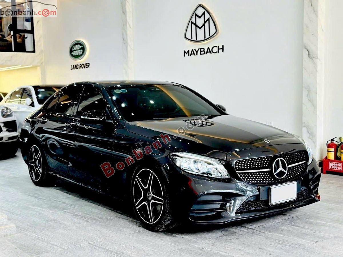 Bán ô tô Mercedes Benz C class C300 AMG - 2019 - xe cũ