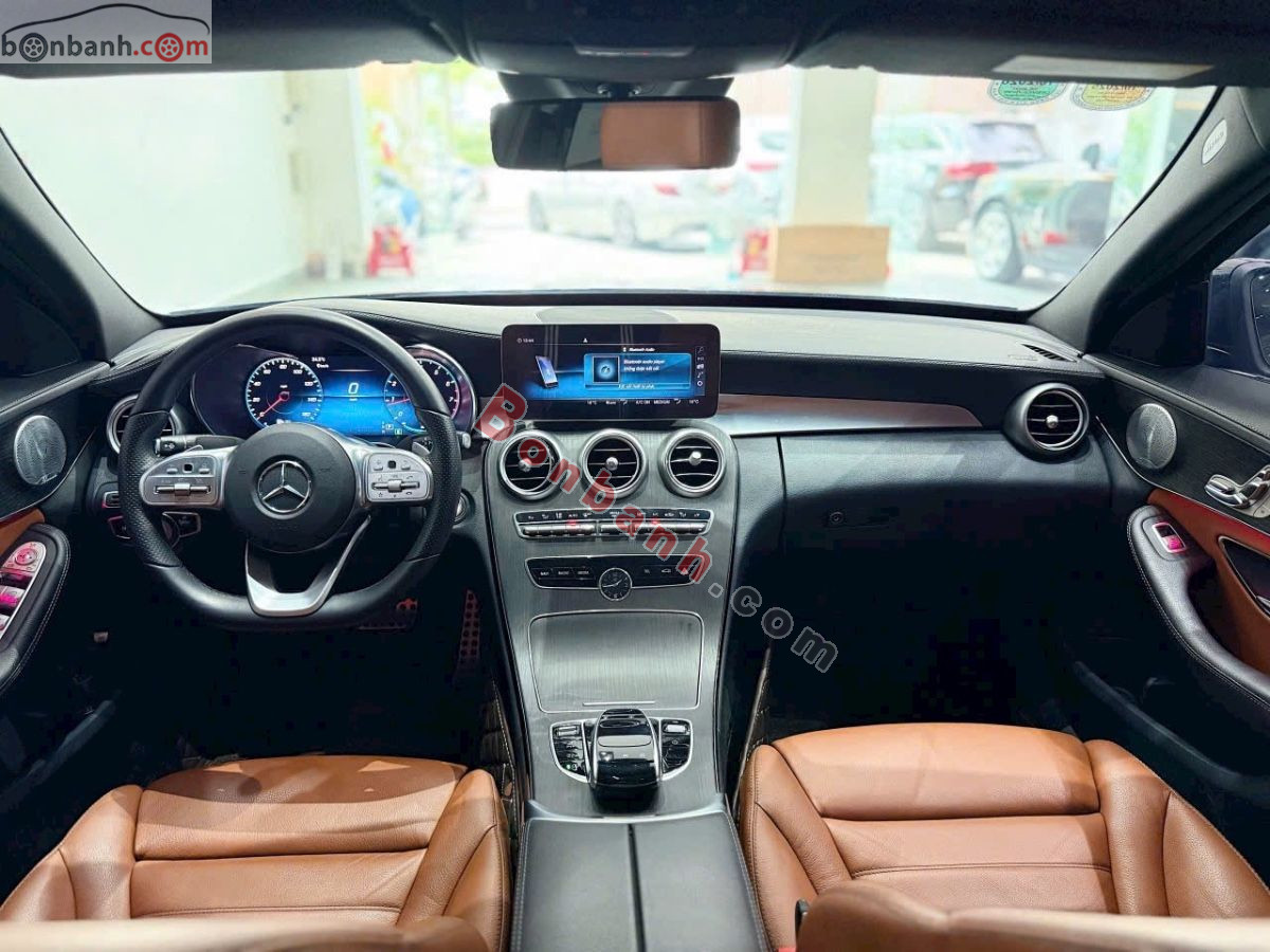 Bán ô tô Mercedes Benz C class C300 AMG - 2019 - xe cũ