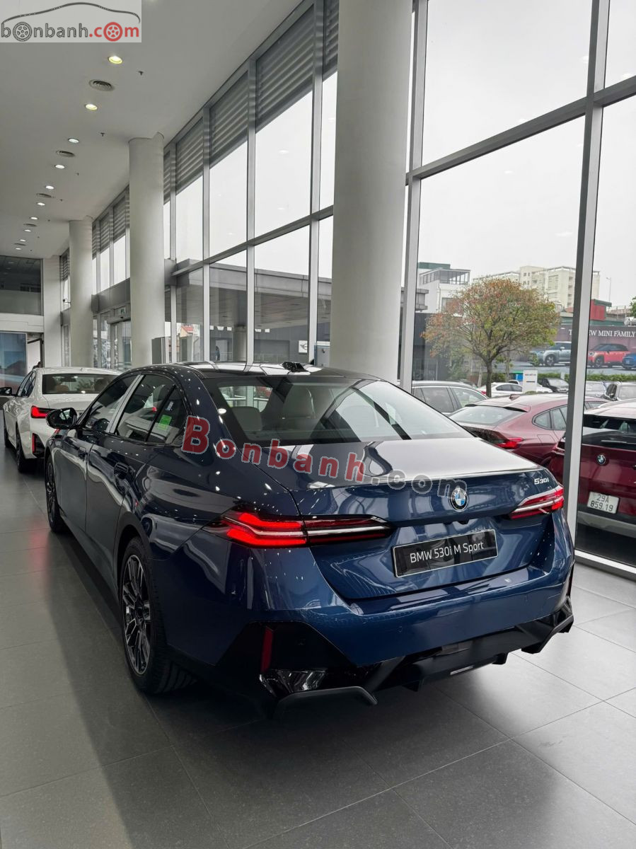 Bán ô tô BMW 5 Series 530i M Sport - 2026 - xe mới