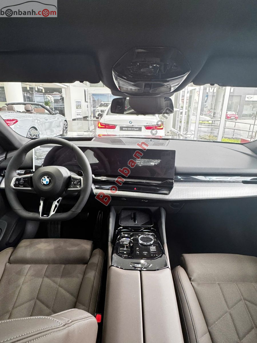 Bán ô tô BMW 5 Series 530i M Sport - 2026 - xe mới