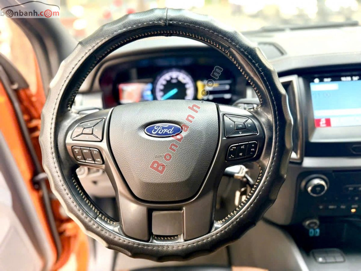 Bán ô tô Ford Ranger Wildtrak 2.2L 4x2 AT - 2017 - xe cũ