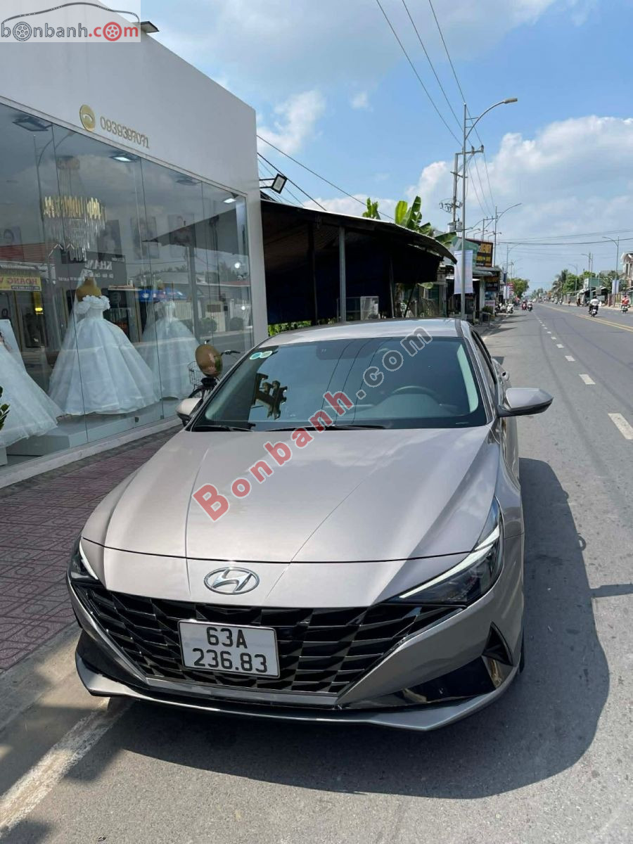 Bán ô tô Hyundai Elantra 1.6 AT Đặc biệt - 2023 - xe cũ