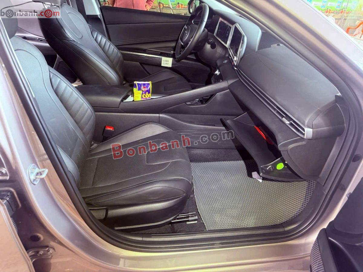 Bán ô tô Hyundai Elantra 1.6 AT Đặc biệt - 2023 - xe cũ