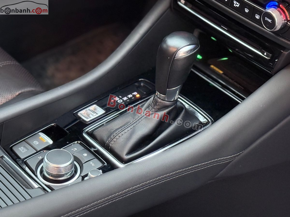 Bán ô tô Mazda 6 Premium 2.0 AT - 2022 - xe cũ