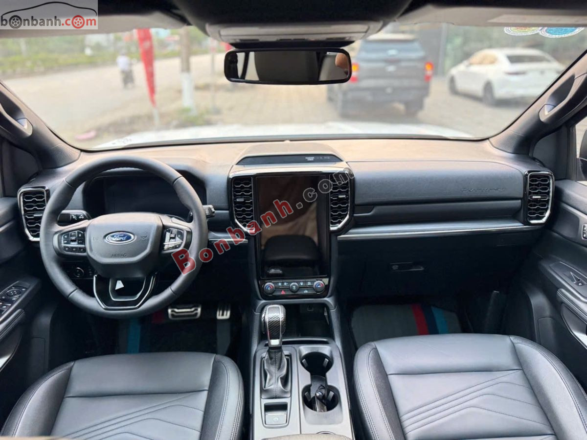 Bán ô tô Ford Everest Titanium 2.0L 4x2 AT - 2024 - xe cũ