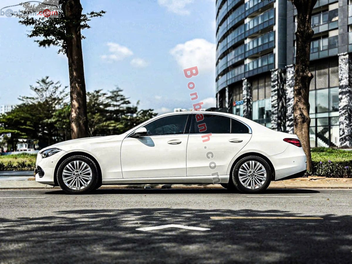 Bán ô tô Mercedes Benz C class C200 Avantgarde - 2024 - xe cũ