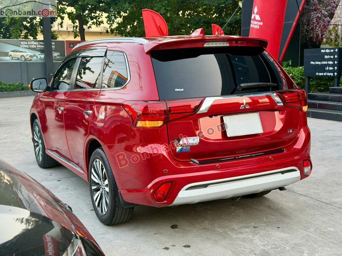 Bán ô tô Mitsubishi Outlander 2.0 CVT - 2022 - xe cũ