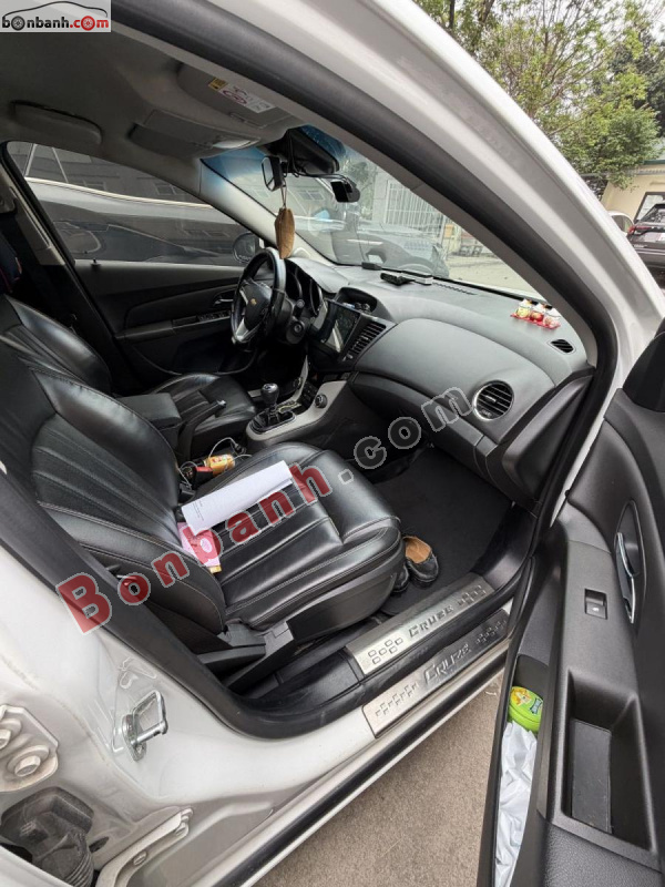 Bán ô tô Chevrolet Cruze LT 1.6L - 2017 - xe cũ