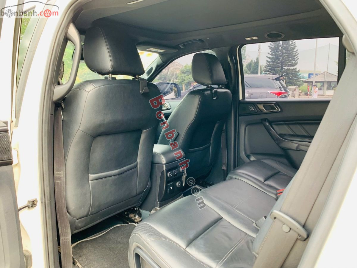 Bán ô tô Ford Everest Titanium 2.0L 4x4 AT - 2019 - xe cũ