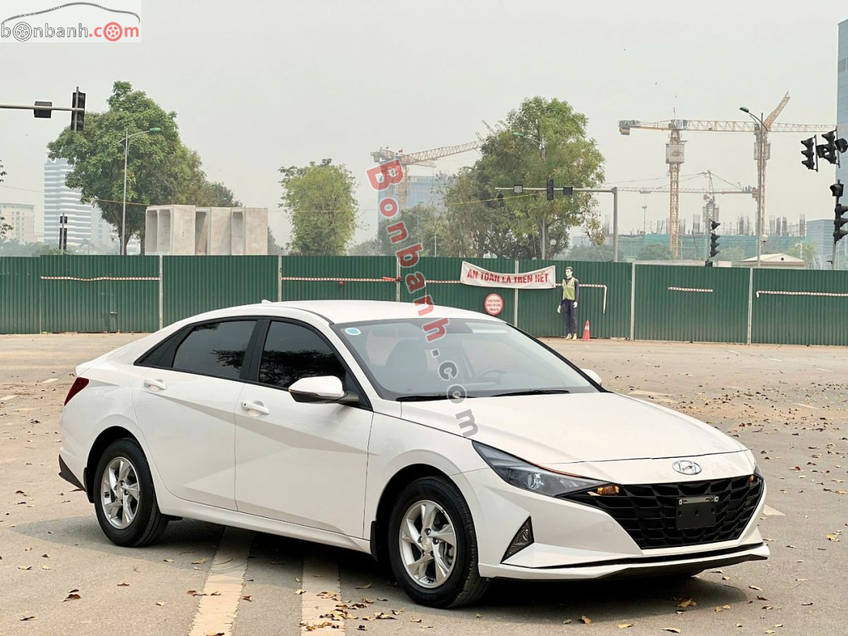 Bán ô tô Hyundai Elantra 1.6 AT Tiêu chuẩn - 2023 - xe cũ