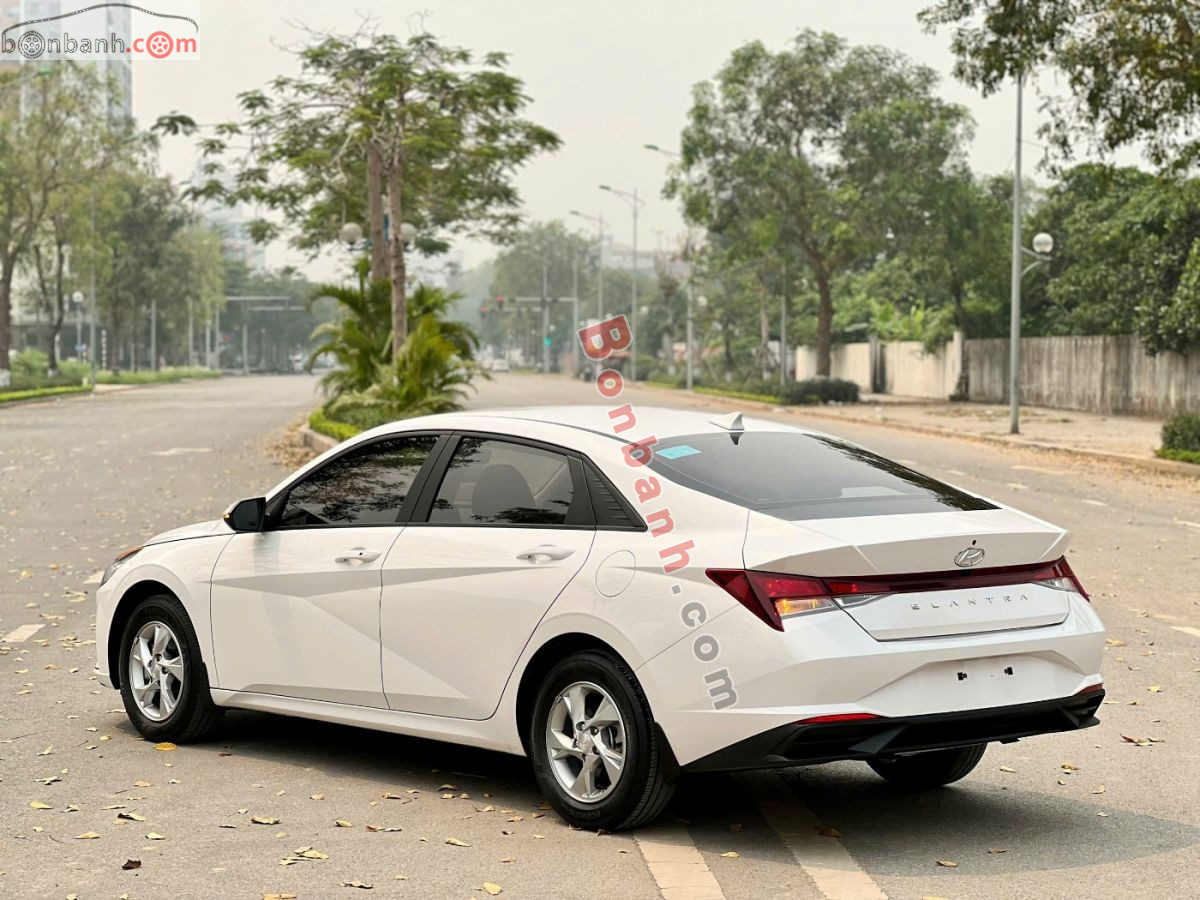 Bán ô tô Hyundai Elantra 1.6 AT Tiêu chuẩn - 2023 - xe cũ
