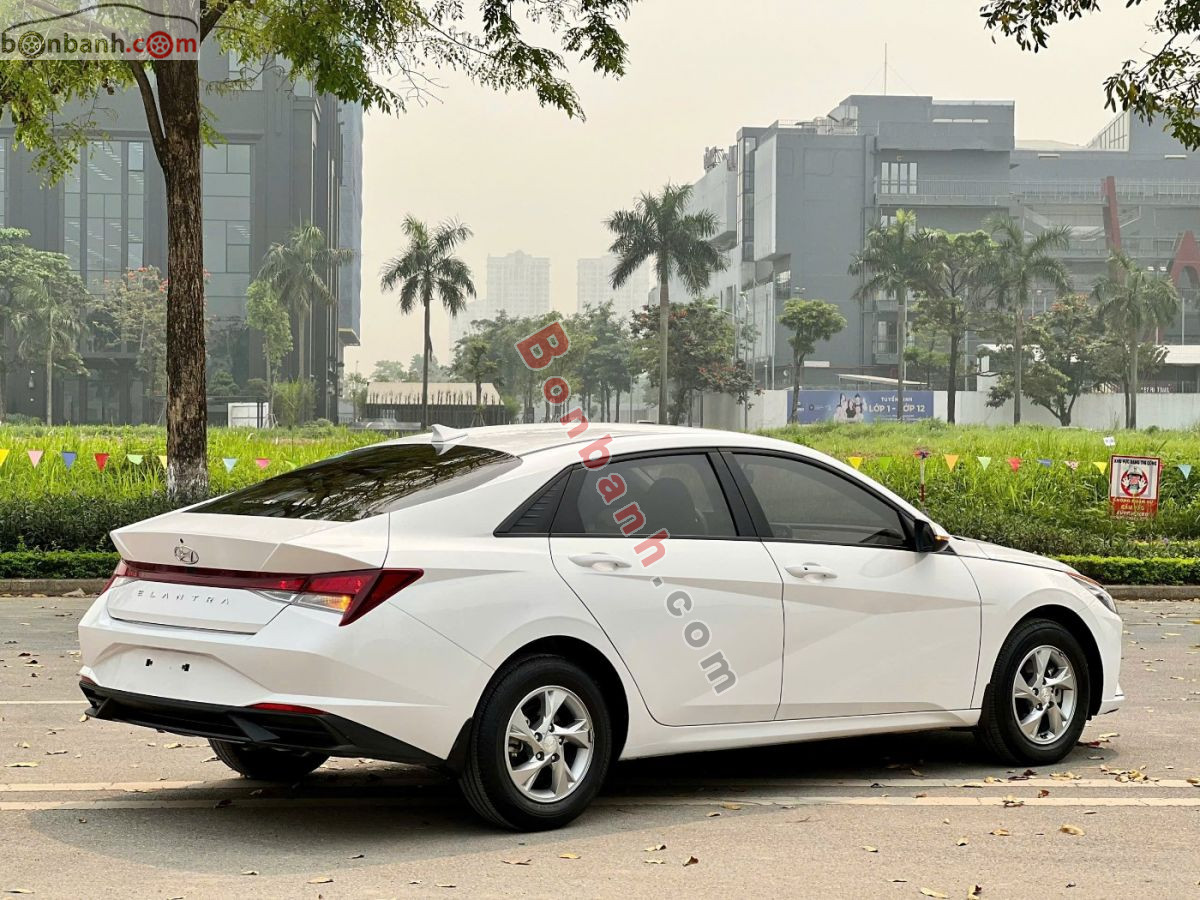 Bán ô tô Hyundai Elantra 1.6 AT Tiêu chuẩn - 2023 - xe cũ
