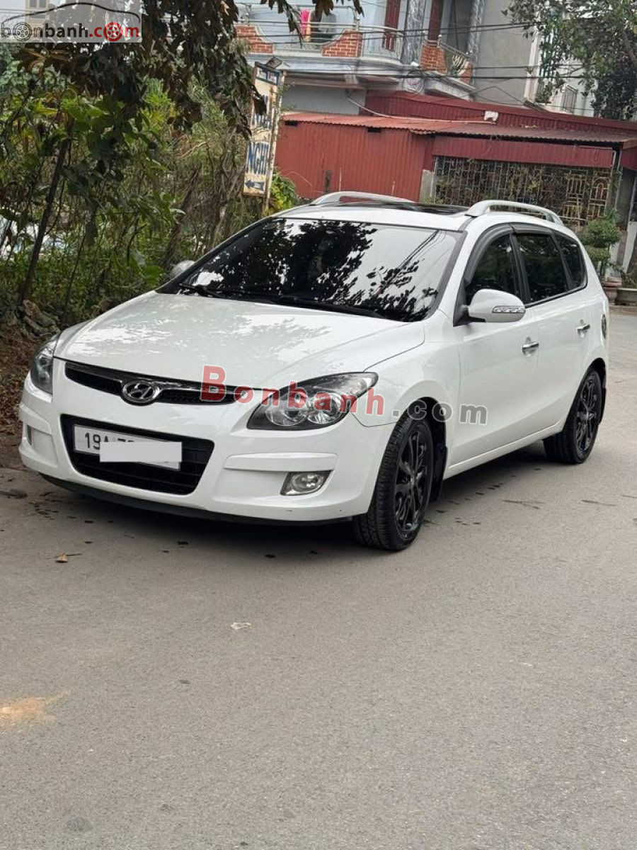 Bán ô tô Hyundai i30 CW 1.6 AT - 2011 - xe cũ