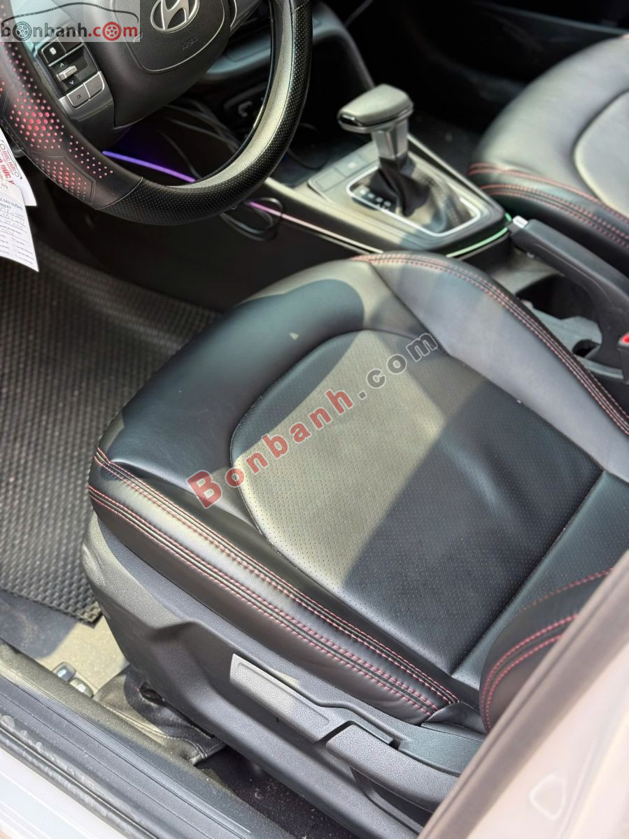 Bán ô tô Hyundai Accent 1.5 AT - 2025 - xe cũ