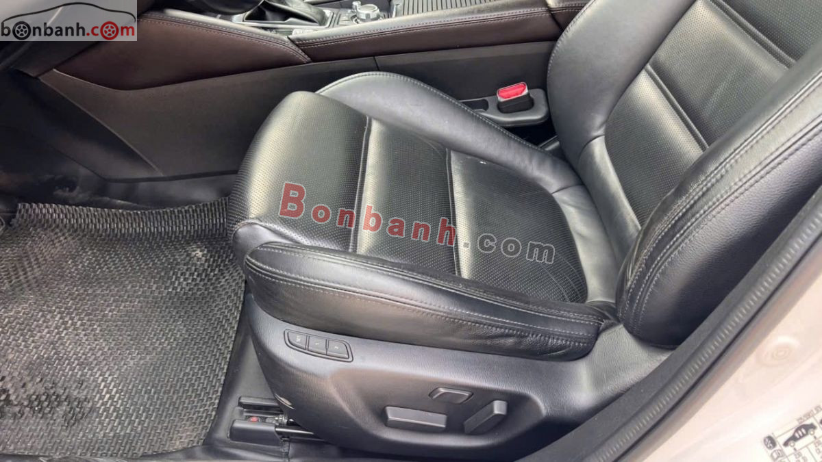 Bán ô tô Mazda 6 Premium 2.0 AT - 2018 - xe cũ