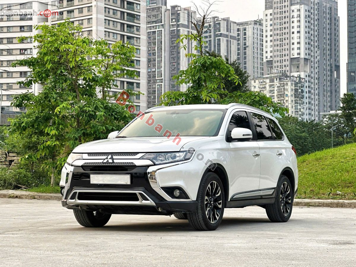 Bán ô tô Mitsubishi Outlander 2.0 CVT - 2020 - xe cũ