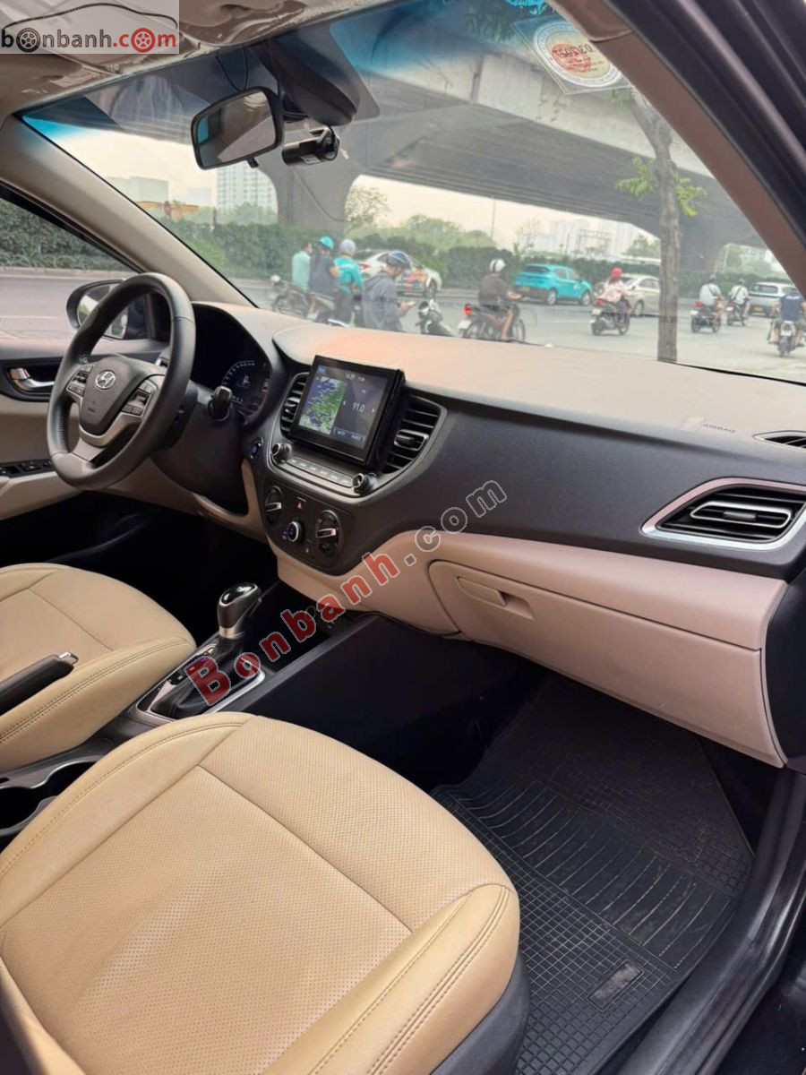 Bán ô tô Hyundai Accent 1.4 AT - 2022 - xe cũ