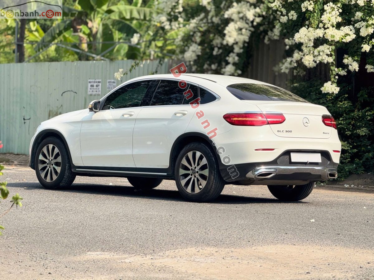 Bán ô tô Mercedes Benz GLC 300 Coupe 4Matic - 2019 - xe cũ