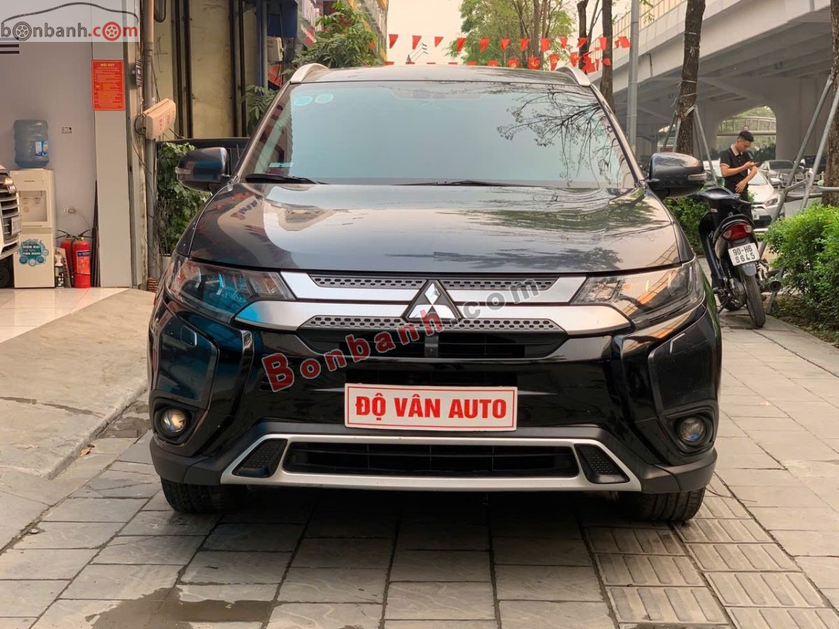 Bán ô tô Mitsubishi Outlander 2.0 CVT Premium - 2020 - xe cũ