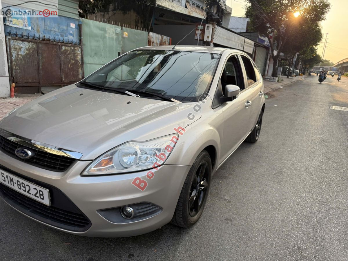 Bán ô tô Ford Focus 1.8 AT - 2013 - xe cũ