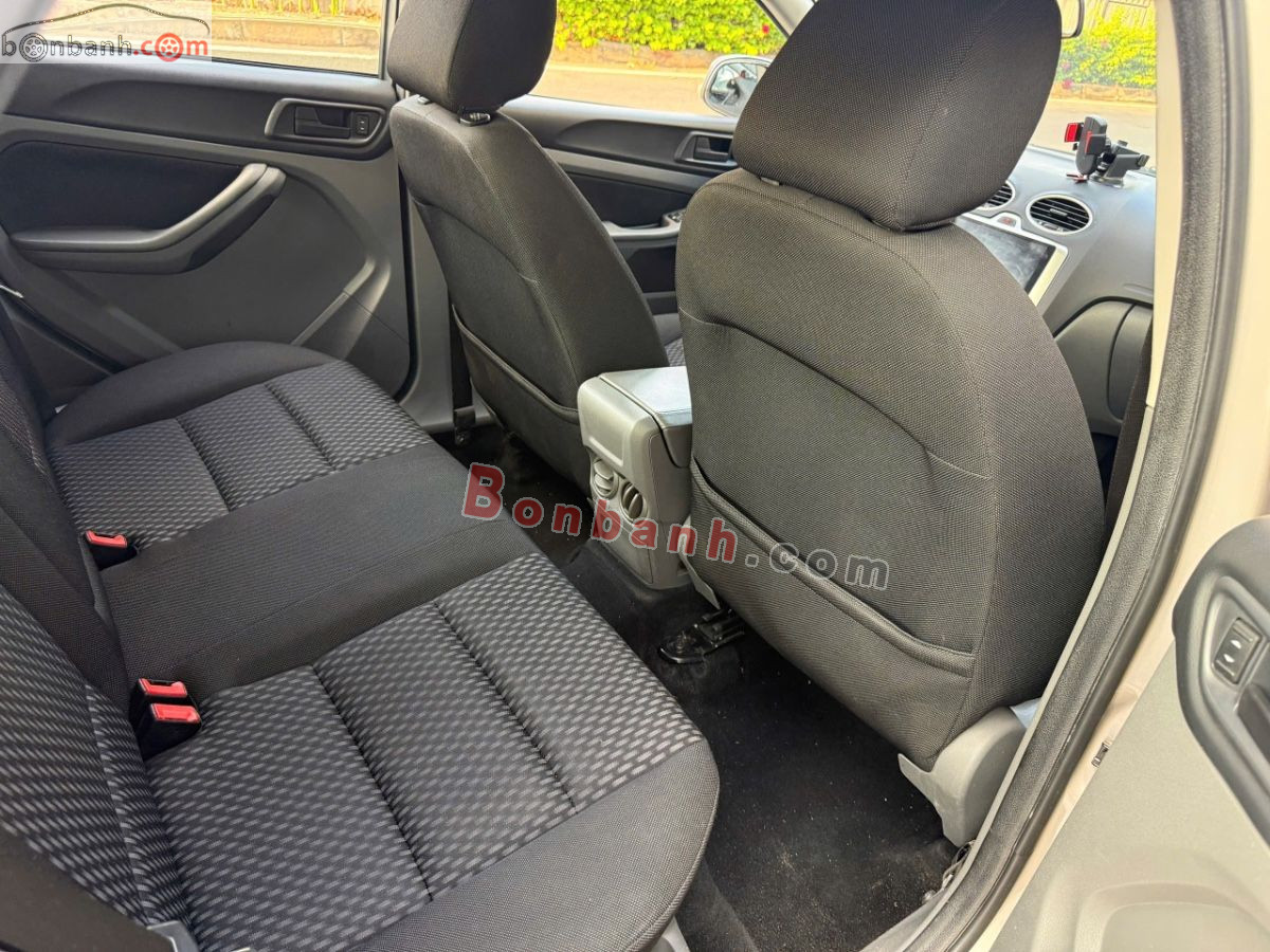 Bán ô tô Ford Focus 1.8 AT - 2013 - xe cũ