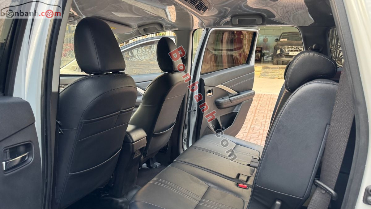 Bán ô tô Mitsubishi Xpander Cross 1.5 AT - 2023 - xe cũ