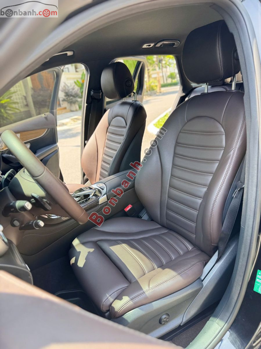 Bán ô tô Mercedes Benz GLC 250 4Matic - 2018 - xe cũ