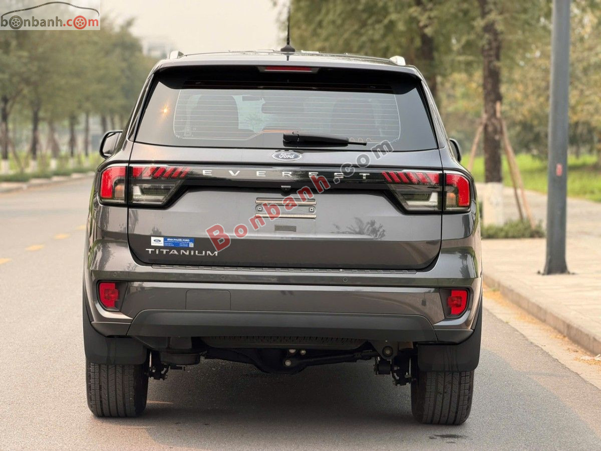 Bán ô tô Ford Everest Titanium 2.0L 4x2 AT - 2024 - xe cũ
