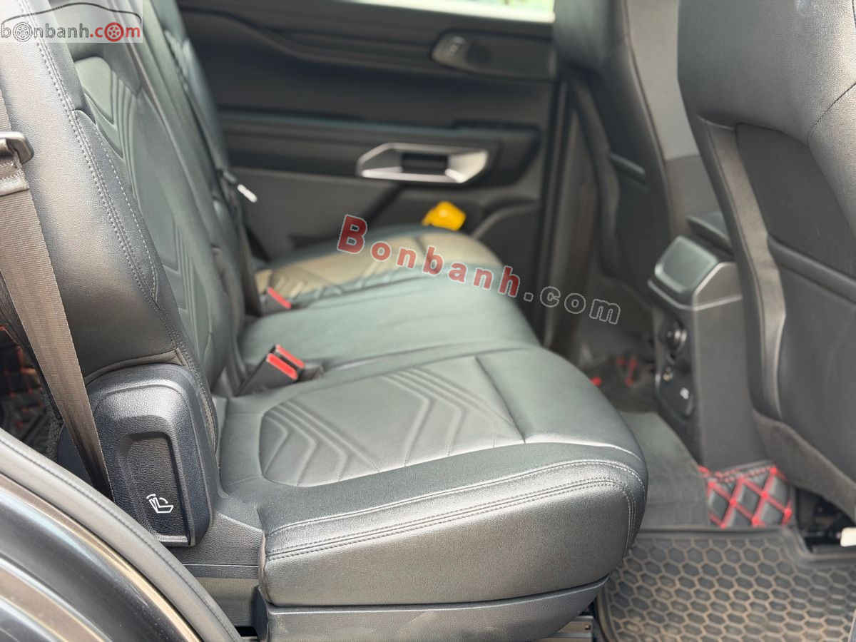 Bán ô tô Ford Everest Titanium 2.0L 4x2 AT - 2024 - xe cũ