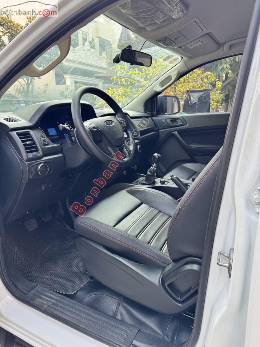 Bán ô tô Ford Ranger XL 2.2L 4x4 MT - 2021 - xe cũ