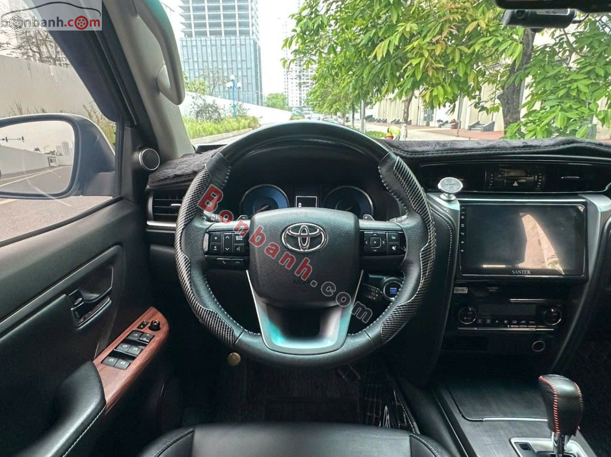 Bán ô tô Toyota Fortuner 2.4L 4x2 AT - 2022 - xe cũ