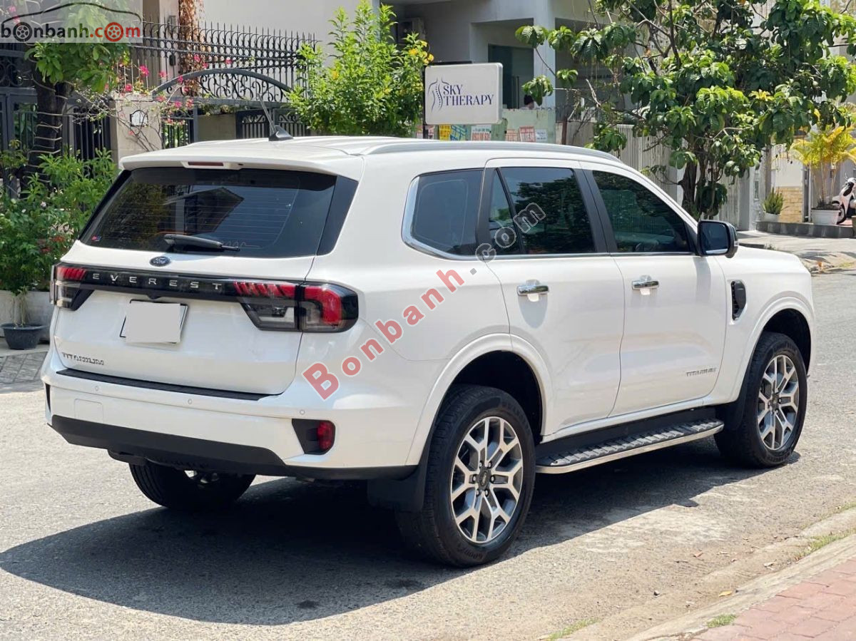 Bán ô tô Ford Everest Titanium Plus 2.0L 4x4 AT - 2025 - xe cũ