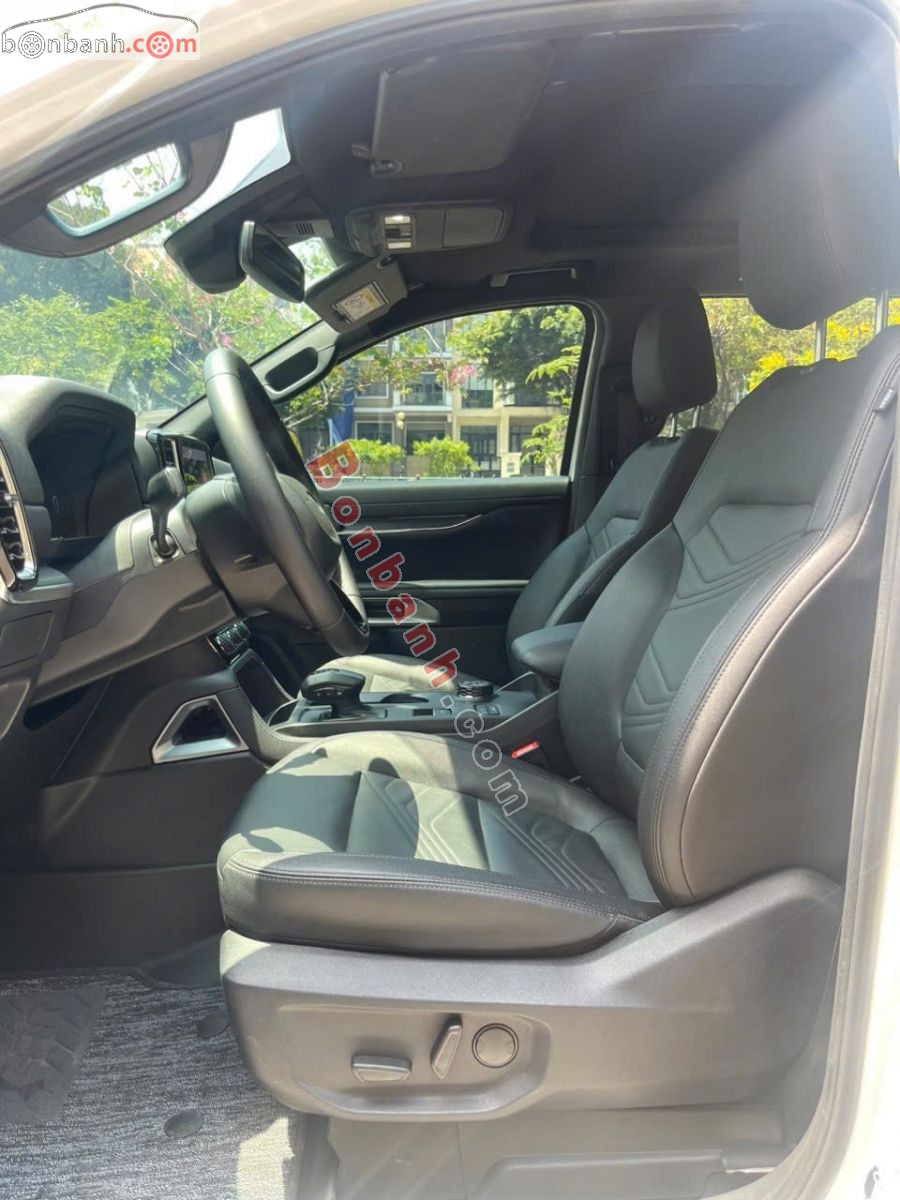 Bán ô tô Ford Everest Titanium Plus 2.0L 4x4 AT - 2025 - xe cũ