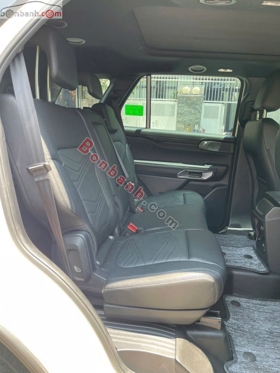 Bán ô tô Ford Everest Titanium Plus 2.0L 4x4 AT - 2025 - xe cũ