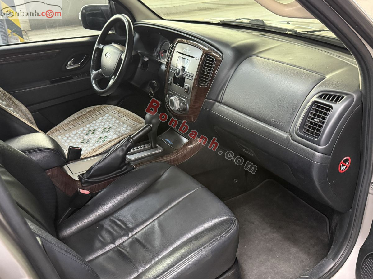 Bán ô tô Ford Escape XLT 2.3L 4x4 AT - 2013 - xe cũ