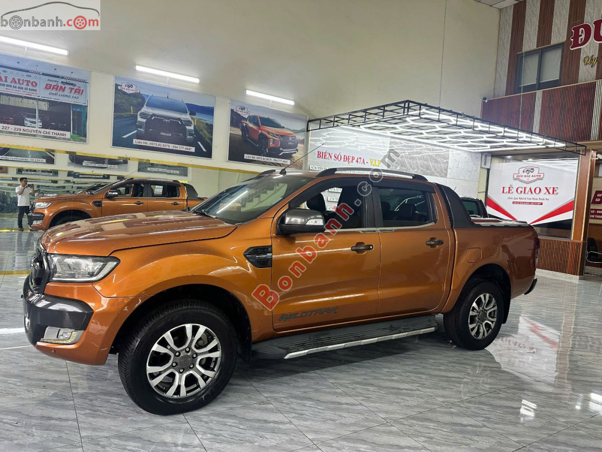 Bán ô tô Ford Ranger Wildtrak 3.2L 4x4 AT - 2015 - xe cũ