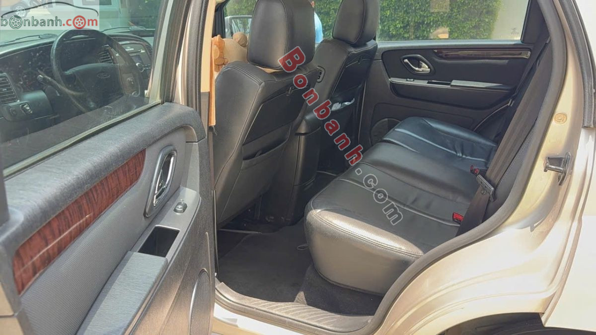 Bán ô tô Ford Escape XLT 2.3L 4x4 AT - 2013 - xe cũ