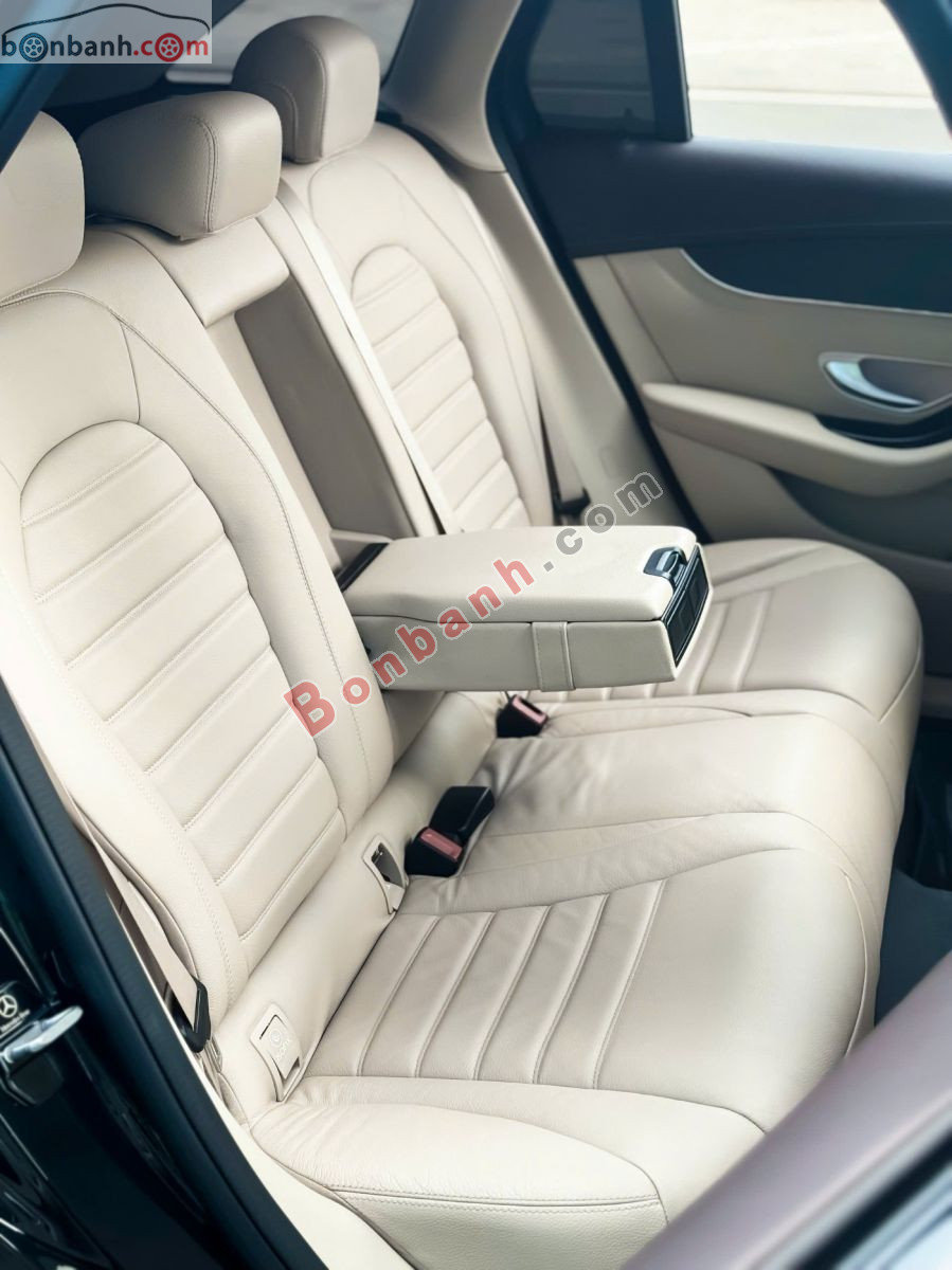 Bán ô tô Mercedes Benz GLC 300 4Matic - 2021 - xe cũ
