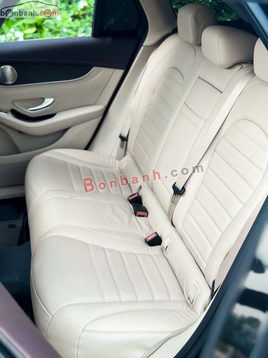 Bán ô tô Mercedes Benz GLC 300 4Matic - 2021 - xe cũ