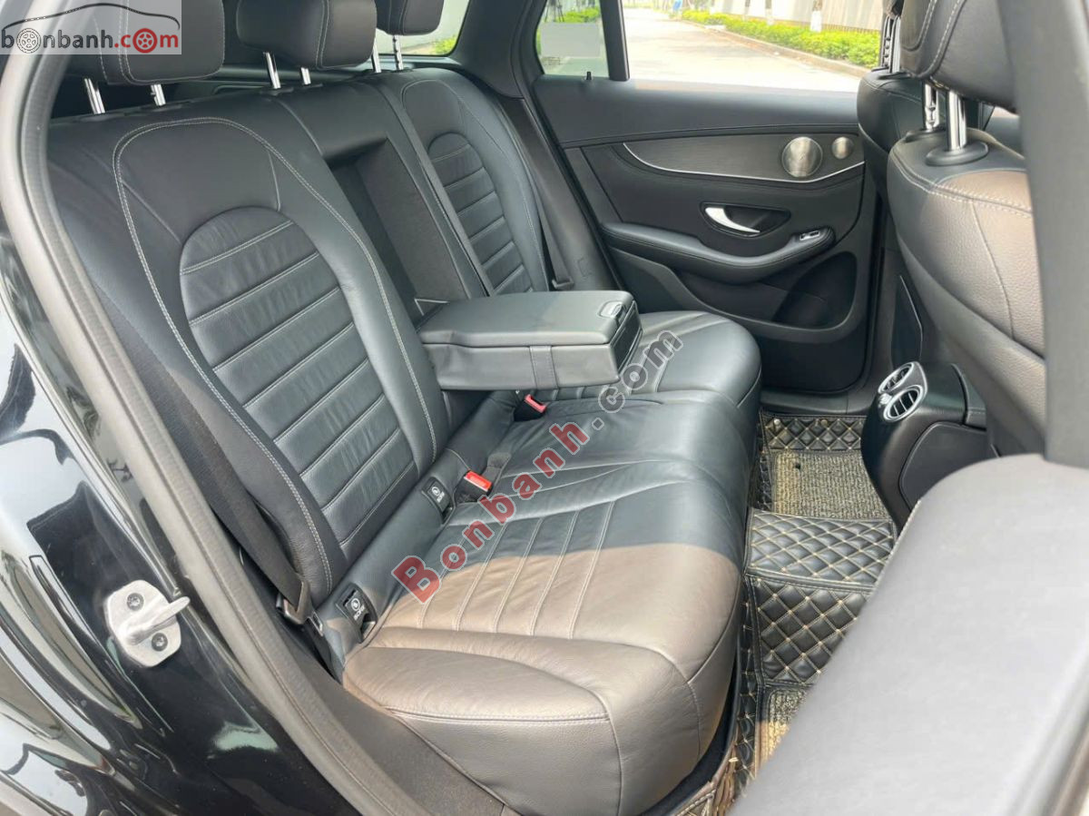Bán ô tô Mercedes Benz GLC 300 4Matic - 2021 - xe cũ