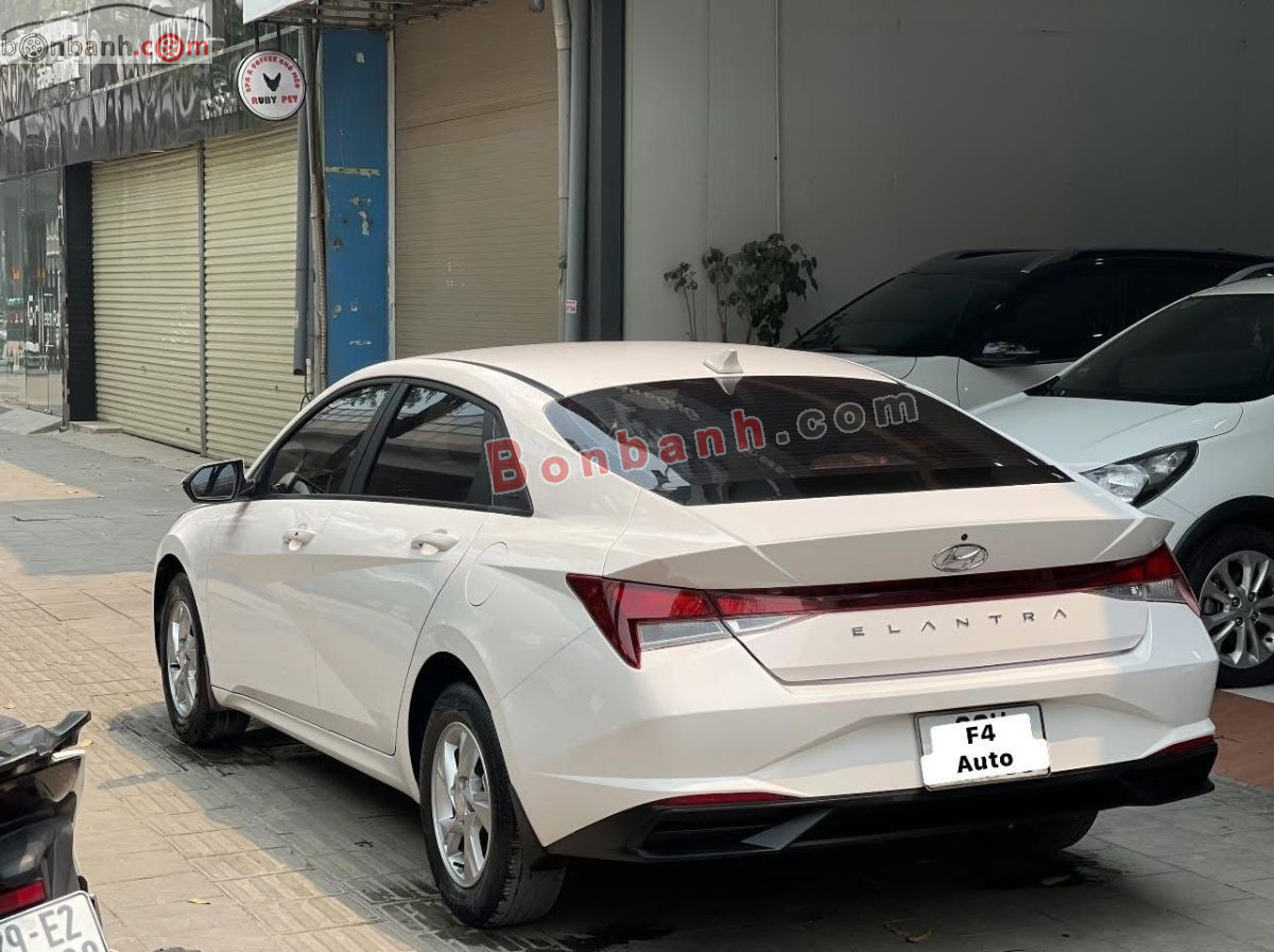 Bán ô tô Hyundai Elantra 1.6 AT Tiêu chuẩn - 2022 - xe cũ