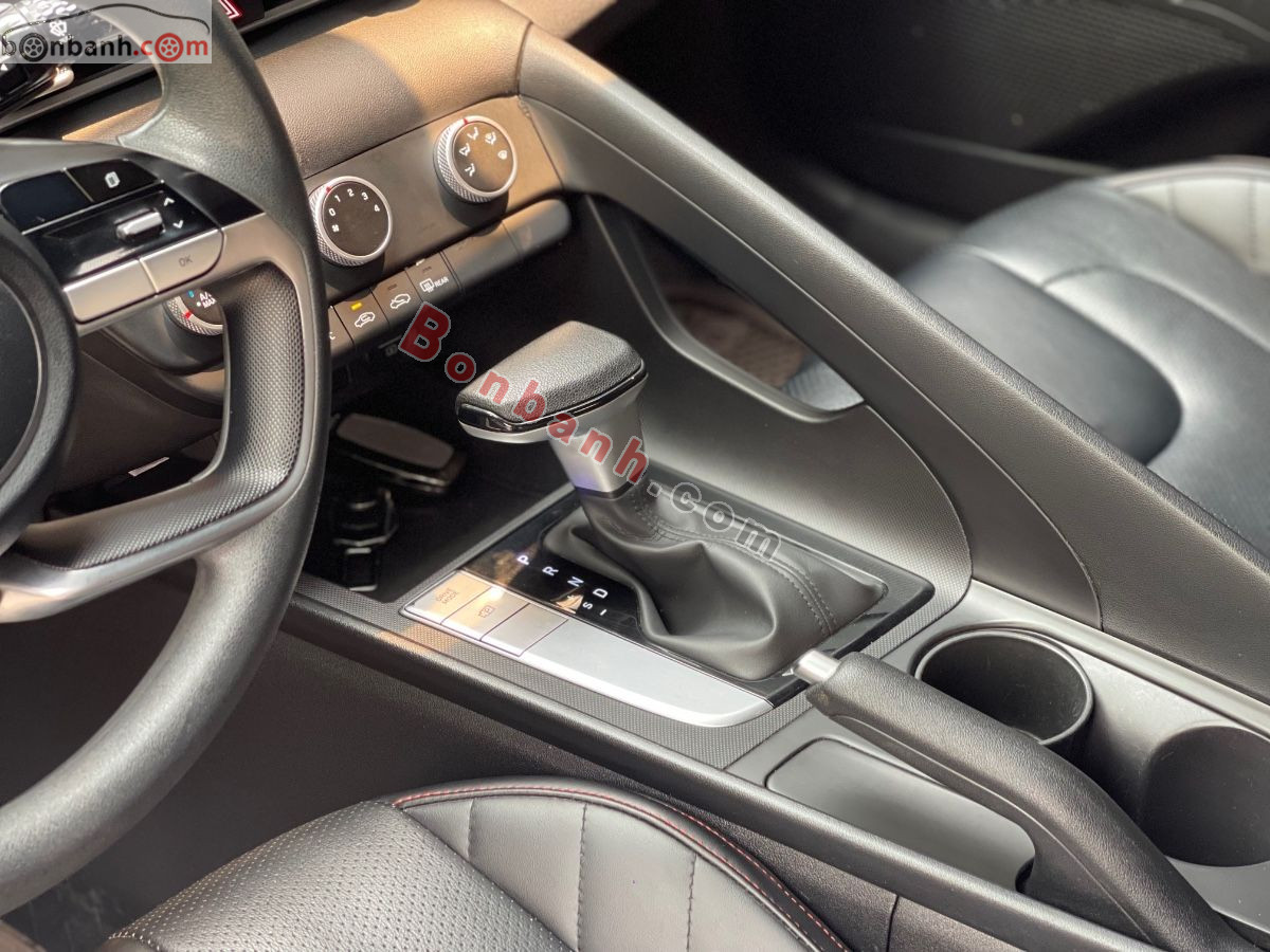 Bán ô tô Hyundai Elantra 1.6 AT Tiêu chuẩn - 2022 - xe cũ