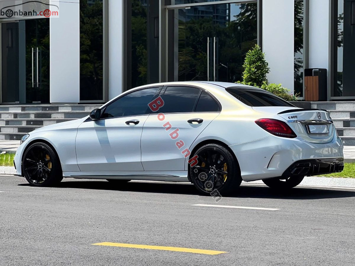 Bán ô tô Mercedes Benz C class C300 AMG - 2019 - xe cũ