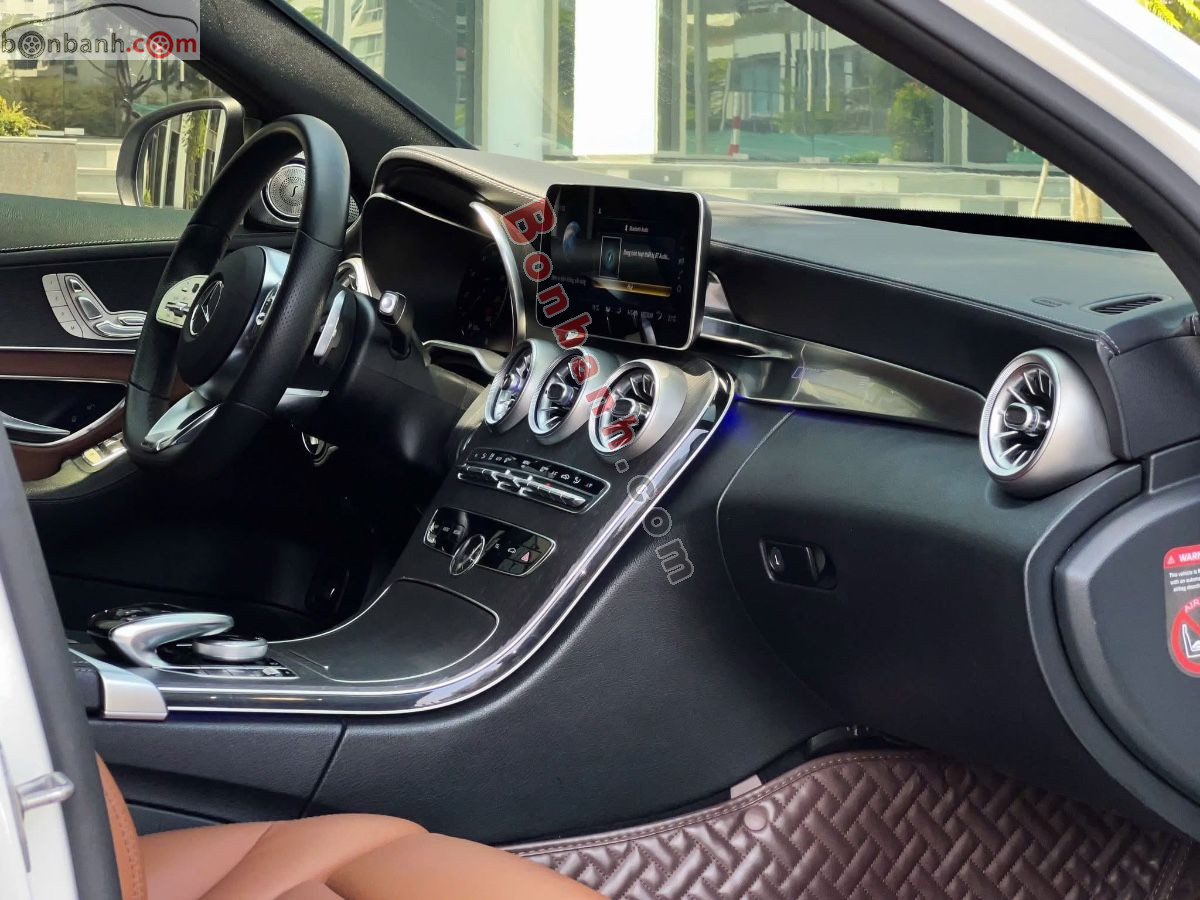 Bán ô tô Mercedes Benz C class C300 AMG - 2019 - xe cũ