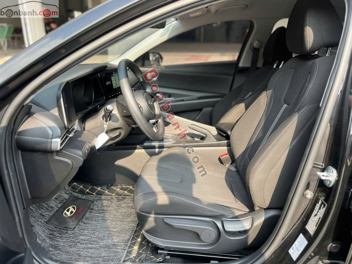 Bán ô tô Hyundai Elantra 1.6 AT - 2022 - xe cũ